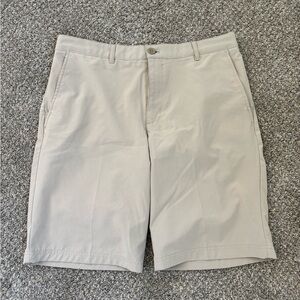 Men’s IZOD Golf Shorts Size 34
